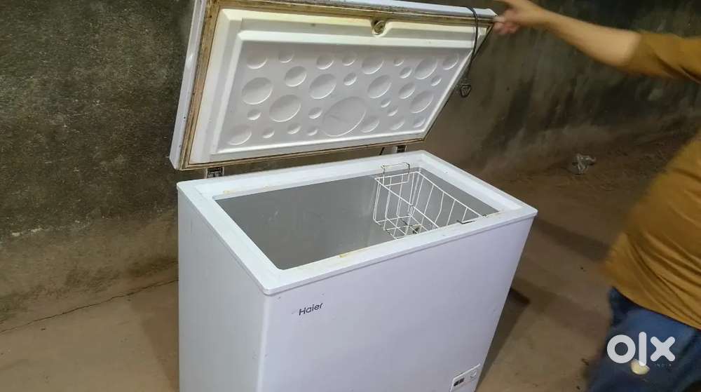 Haier 250Litre Deep Freezer Ice Cream very fast ice freezer