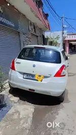 Maruti Suzuki Swift 2015 Petrol Well Maintained