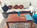 5 Seater Sofa With Table And 3 Pairs Seat Covers
