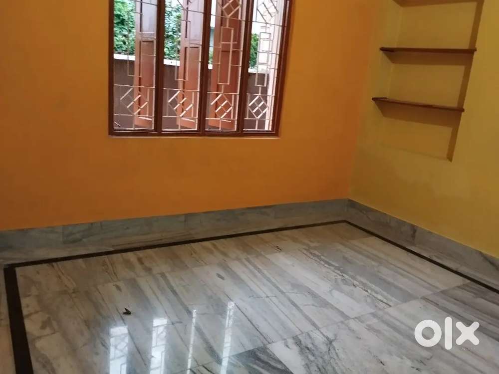 3Bhk(Only Family)in Satya Nagar Near BMC Office