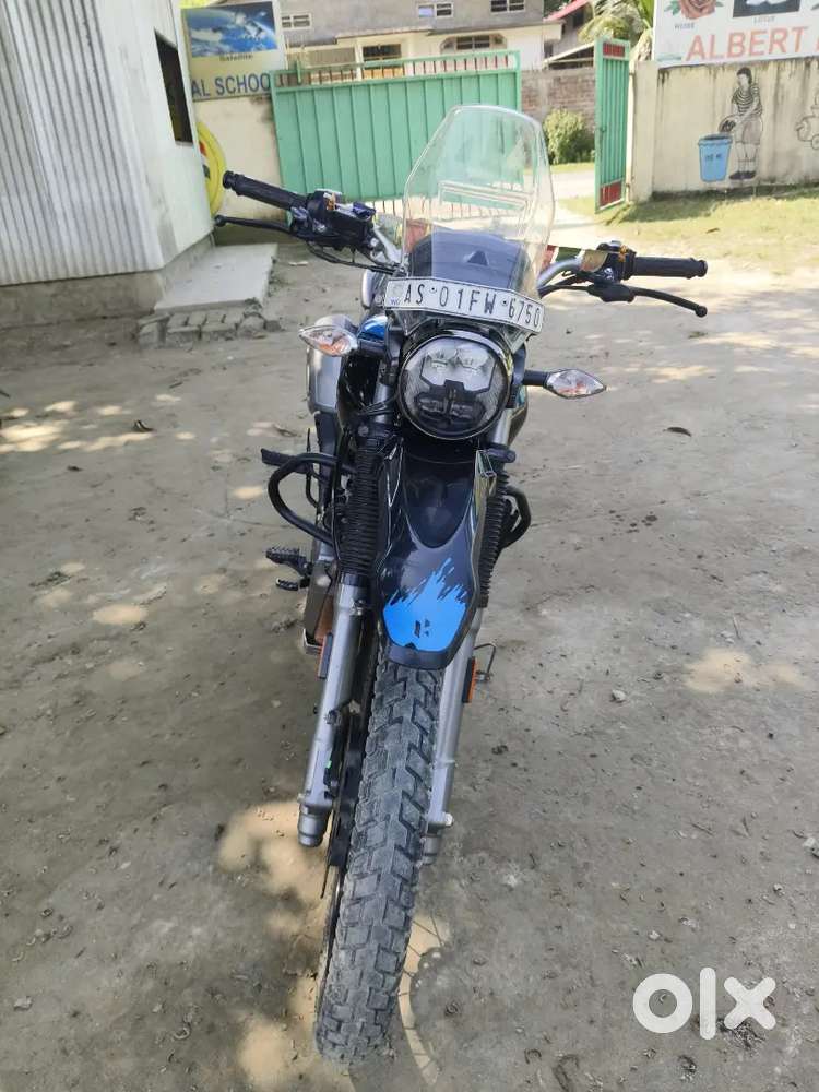 XPULSE 4V 1 YEAR 9 MONTH OLD 14000 RUN GOOD CONDITION