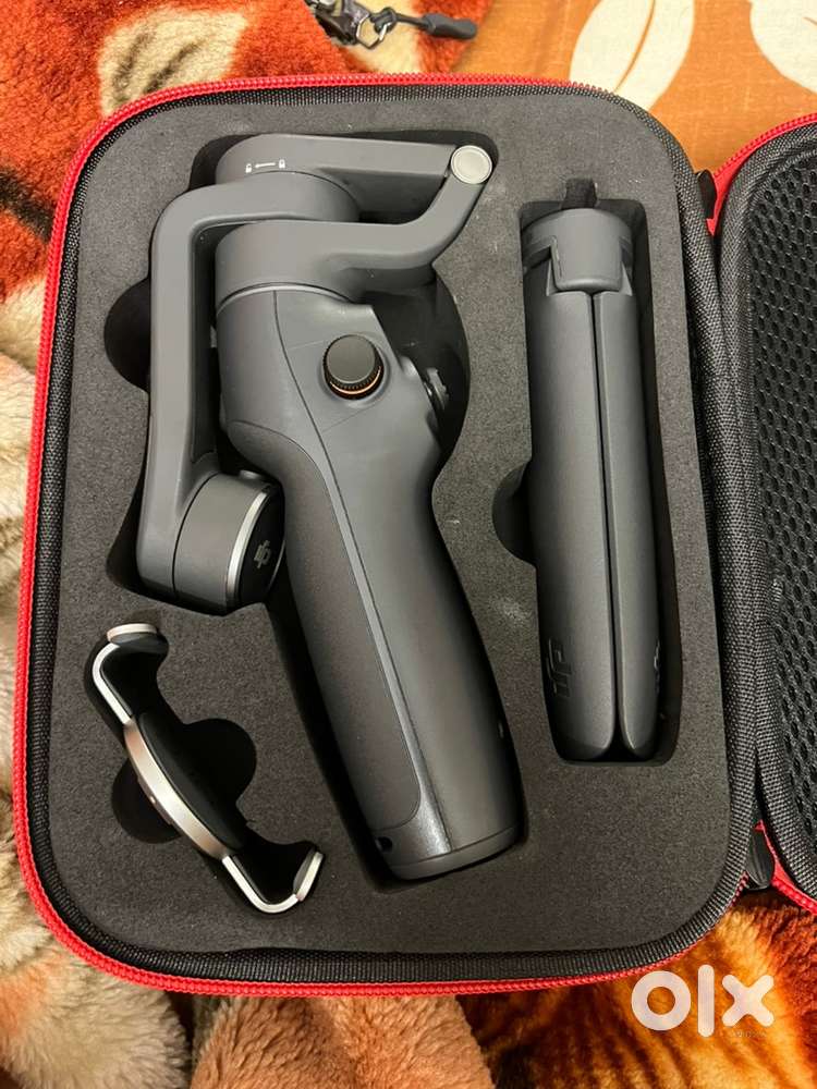 DJI Osmo 6 Mobile Gimble  Brand New in Warranty