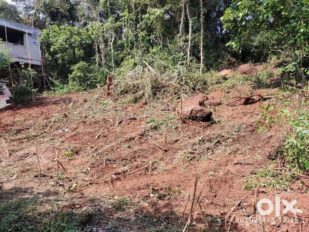 Nerul 1000m2 with Portugese house Prime Location Plot for Sale