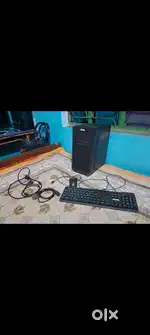 ram 4 GB PROCESSOR INTEL DUAL CORE One mouse One Keyboard power cable