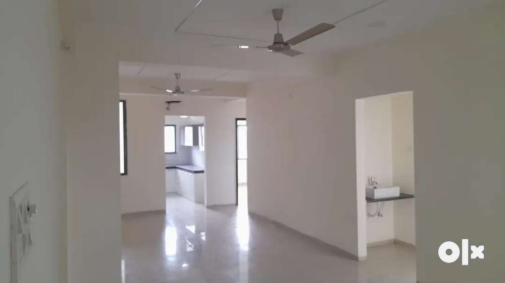 Newly build 3bhk apartment in Indore. Near to Aurobindo Hospital.