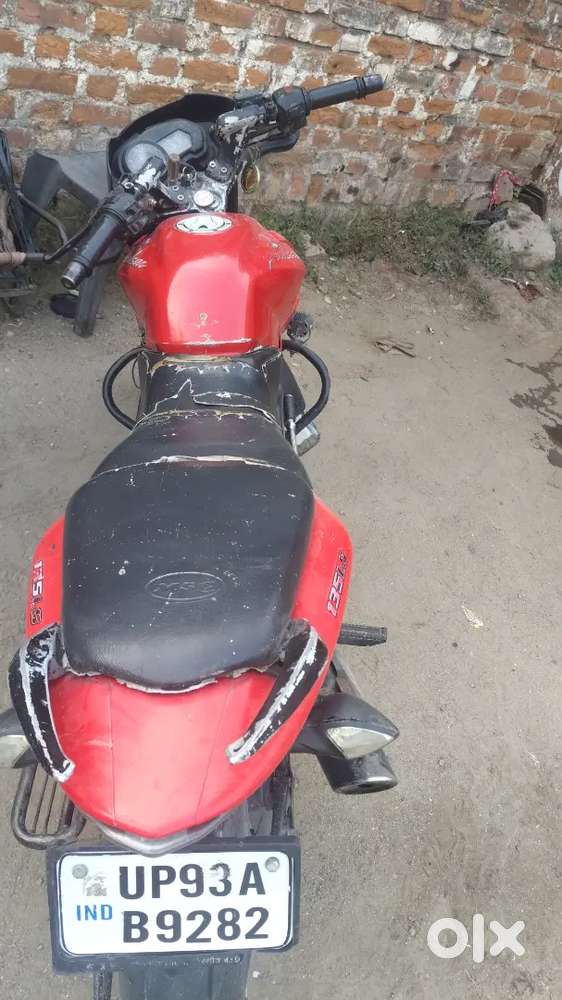 Pulsar bajaj ls 135