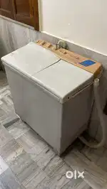 BPL Semi-Automatic Washing Machine in as it is Working Condition
