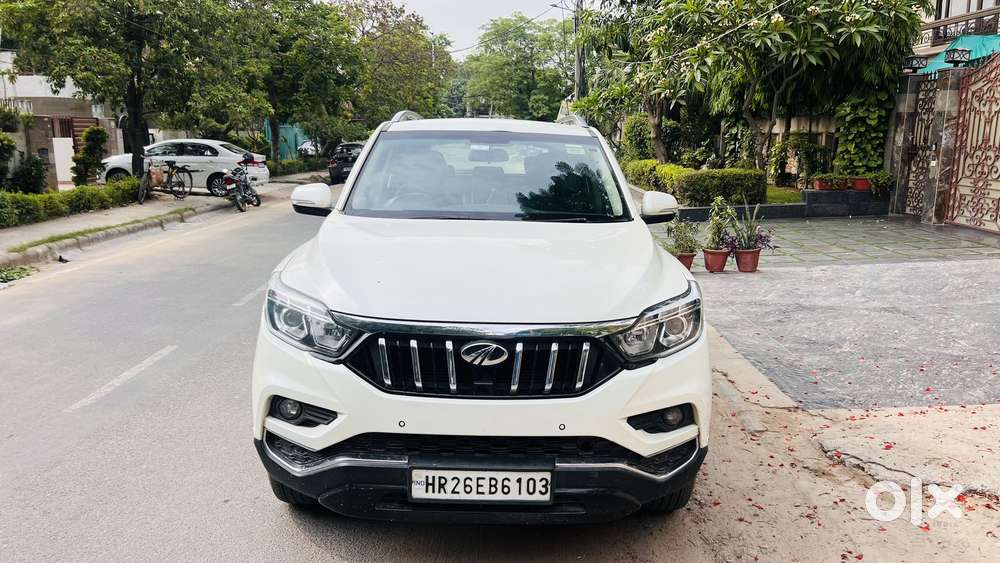 Mahindra Alturas G4 4X2 AT, 2019, Diesel