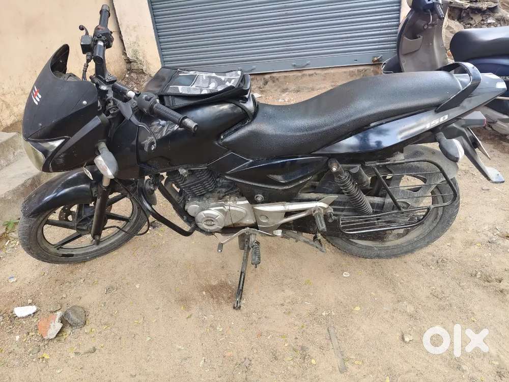 front socks  are damage  we can speak about money