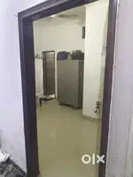 Requires room partner