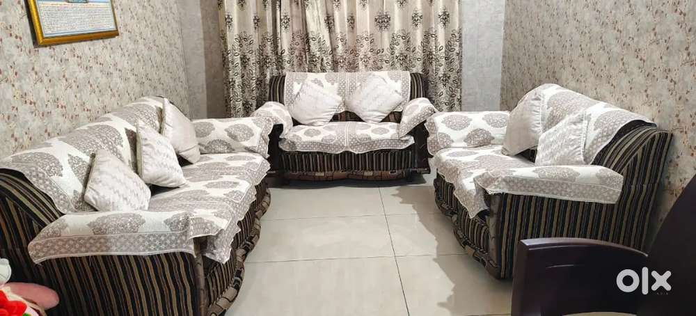 7 seater sofa set