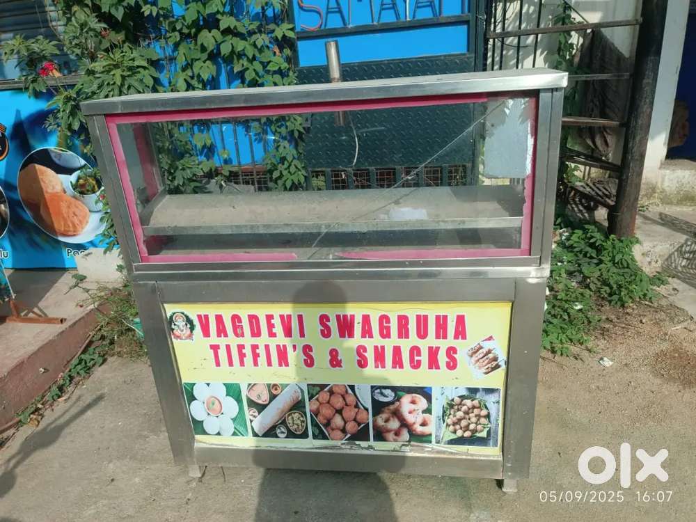 Tiffin hotel equipment