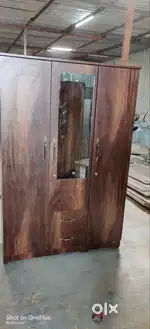NEW 3 DOOR WARDROBE IN JUNGLE WOOD