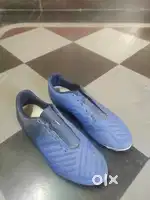 Football shoes