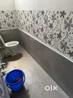 Fully furnished Branded uni sex salon for sale