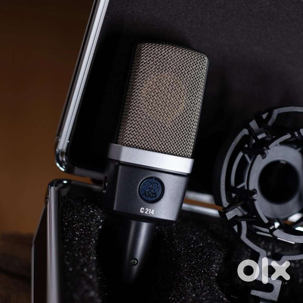 AKG C214 Condensor Microphone