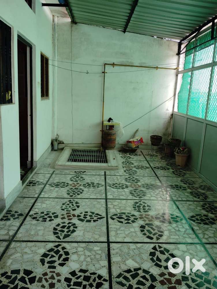 Rent 2bhk only family