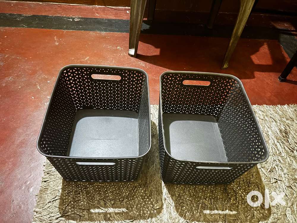 Stroage box and egg tray