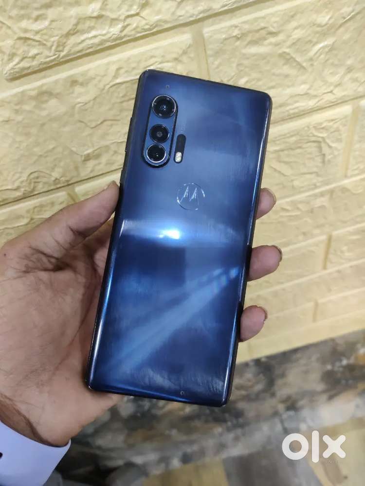 Moto Edge Plus ( 12Gb , 256Gb )