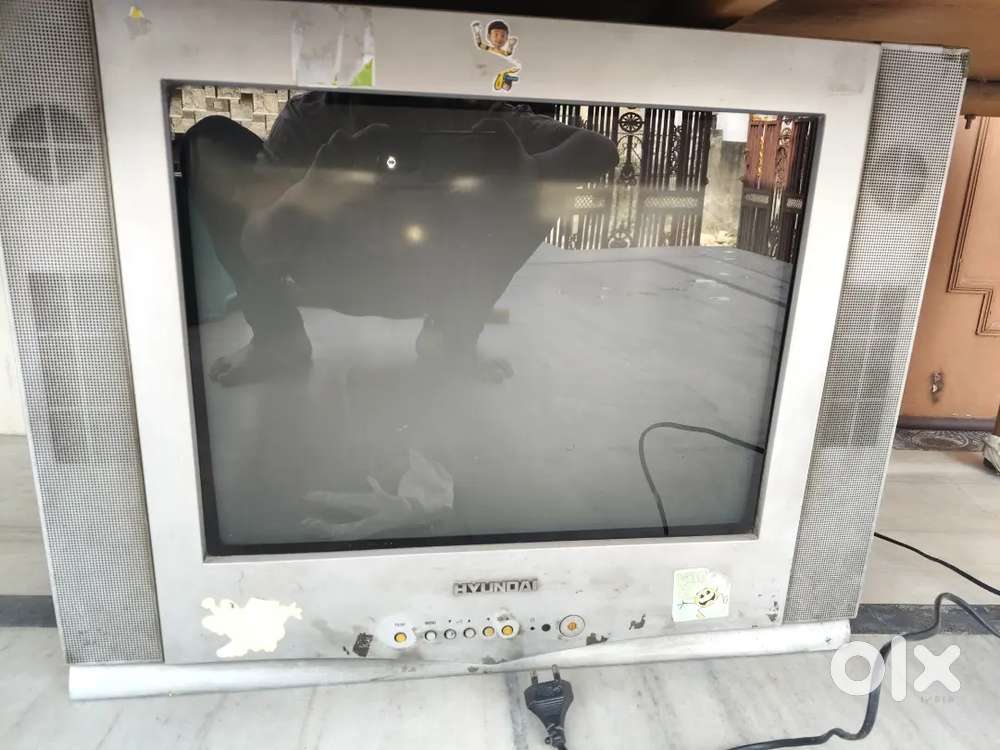Hyundai tv