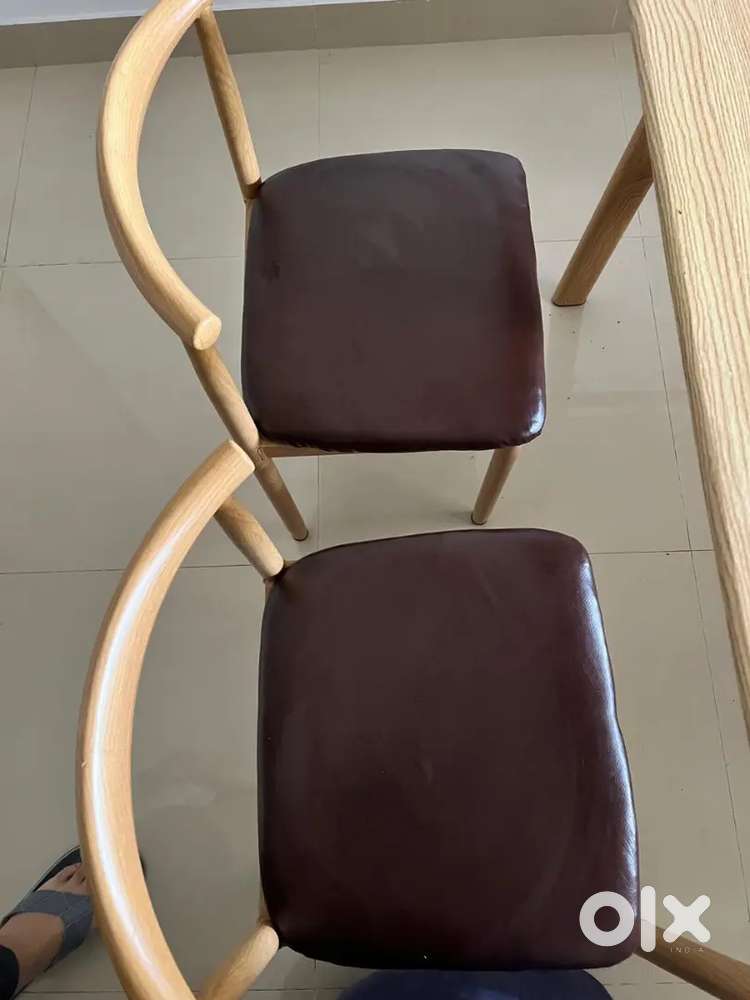 new 4 seater table 4chair cot and bed which is used 3 weeks