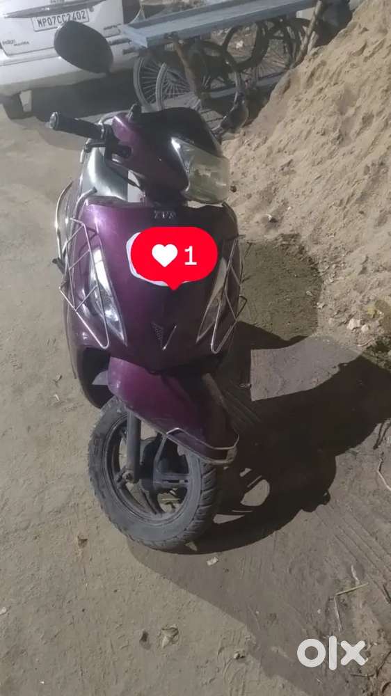 Kharidne wale hi sampark kre