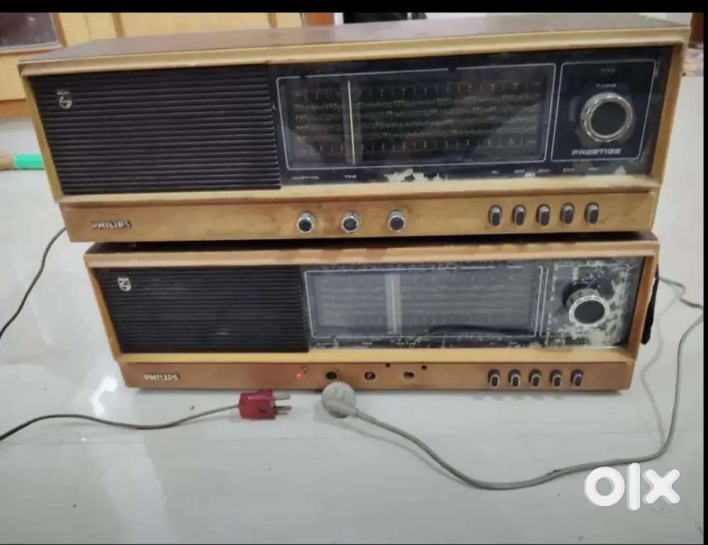 Radio philips model 15RB55601S