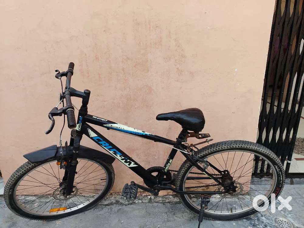 Cruzm best cycle in best condition and best quality and new cycle