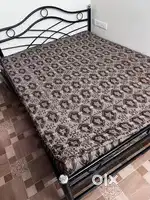 Queen size Bed(only mattress not cot)