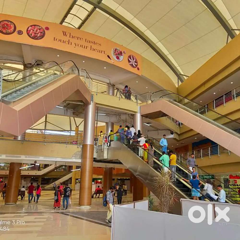 Urgent hiring Warehouse Shopping mall Boys and girls