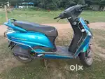 Ready to ride scooter in excellent condition,,