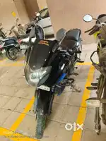 Bajaj Pulsar 220