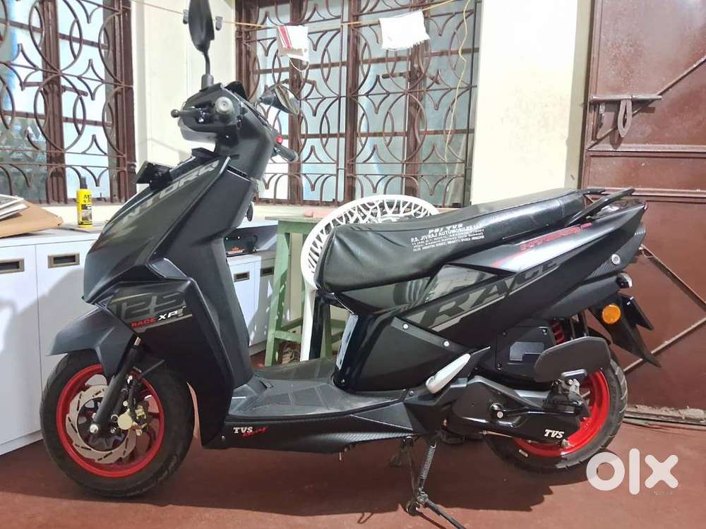 TVS NTORQ 125 RACE XP (JUNE 2025 MANUFACTURE, 03 MONTHS OLD)