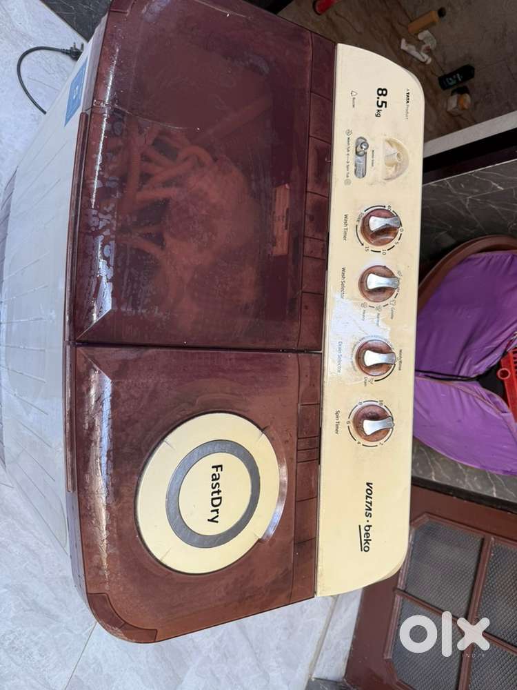 Voltas 8.5kg washing machine