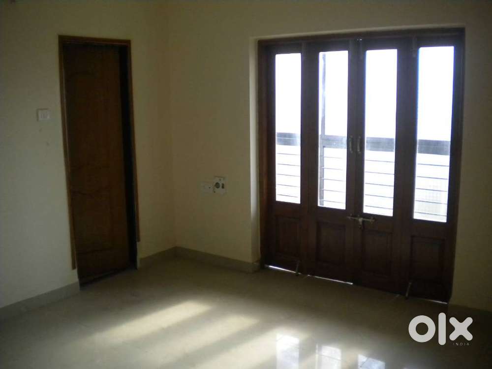 2BHK flat on rent, 1st floor, parking, semi furnish, Borda, Margao Goa