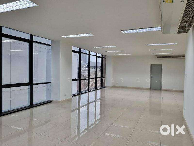 600 SQFT Semi Furnished Space for Rent at Stadium Corner, Kannur (ML)