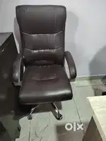Want to sell office furniture