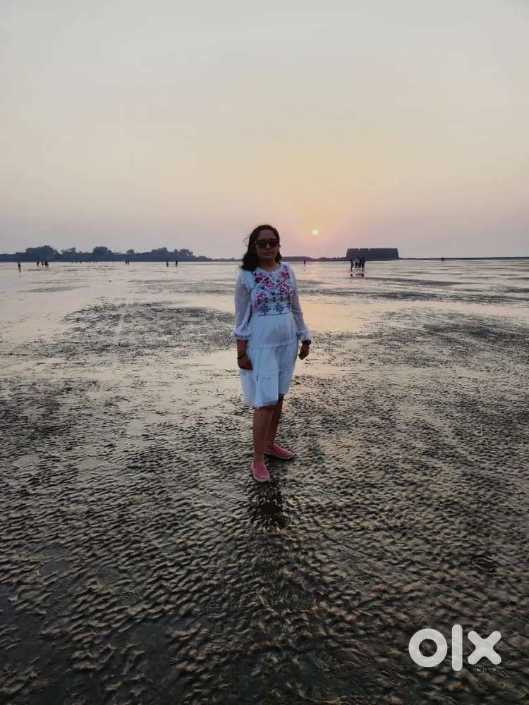 looking for 2 friendly chill  girls roommates