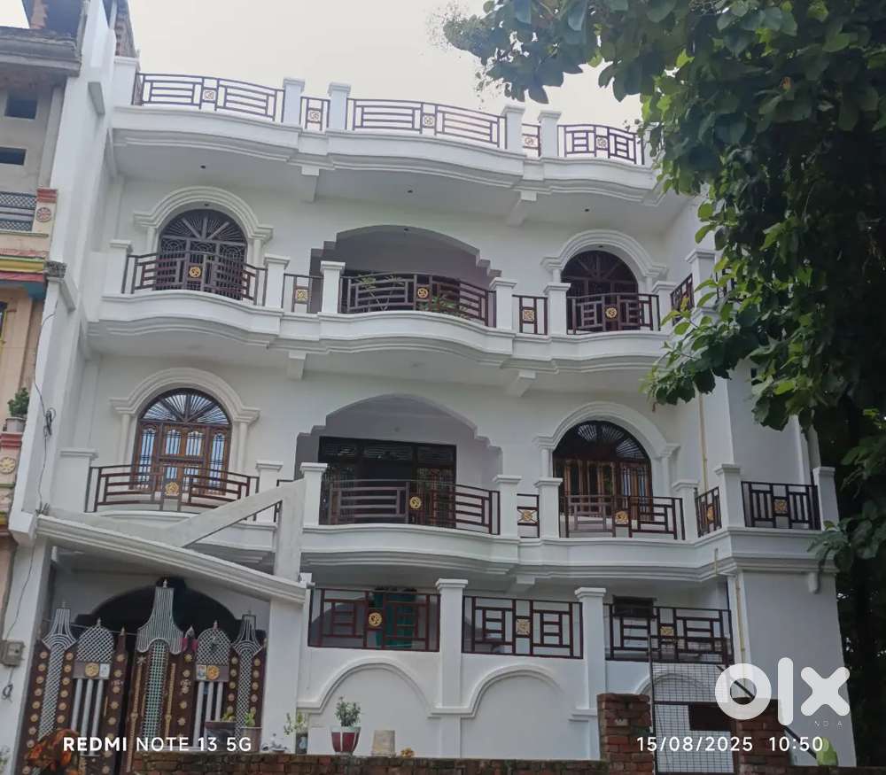 Rentable room 2 rooms 1 kitchen 1 bathroom lobby and balcony