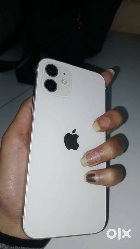 iPhone 12 get refurbished at genuine price in your budget