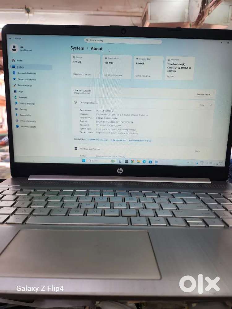 HP LAPTOP 15s