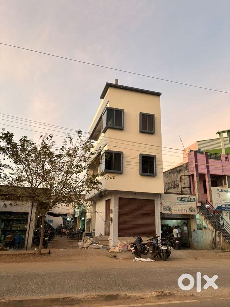 1st floor - One room with bathroom and kitchen