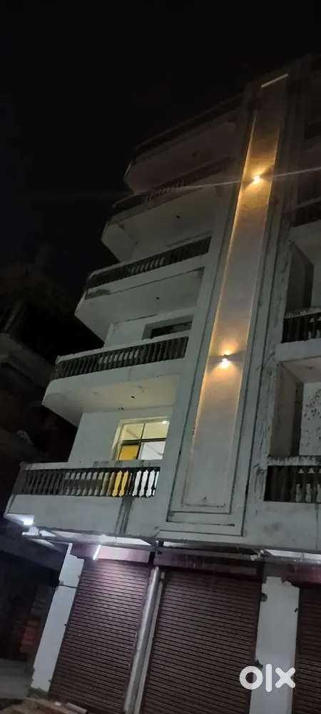 3 bhk spacious flat Noida extension sector 1
