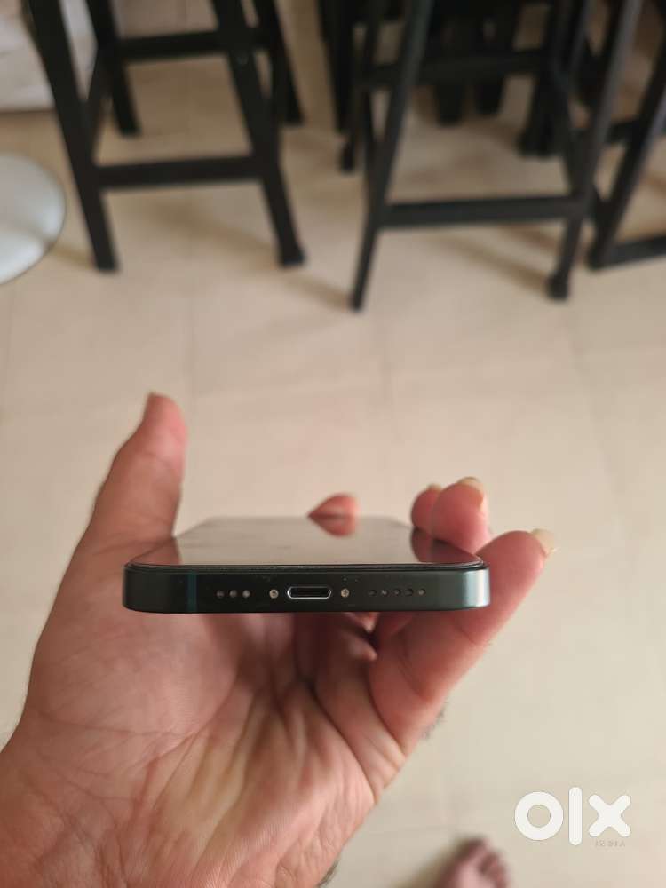 Iphone 13 128gb very good condition
