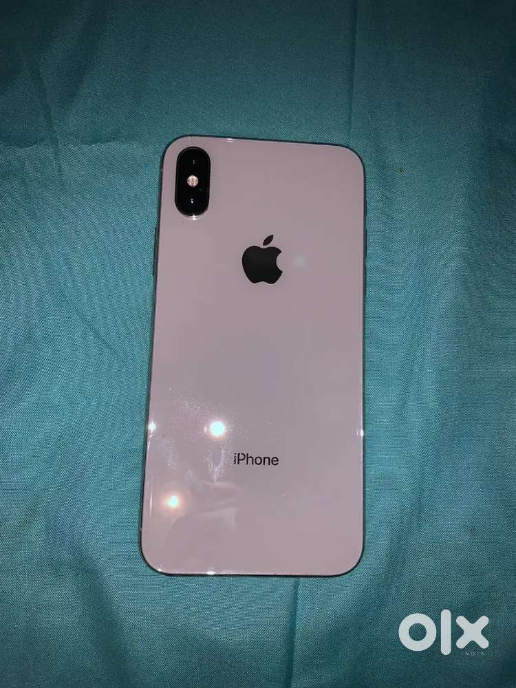 iPhone 7 128 gb 84batt/iphone x 64 gb 83 batt(EXCHANGE AVAILABLE