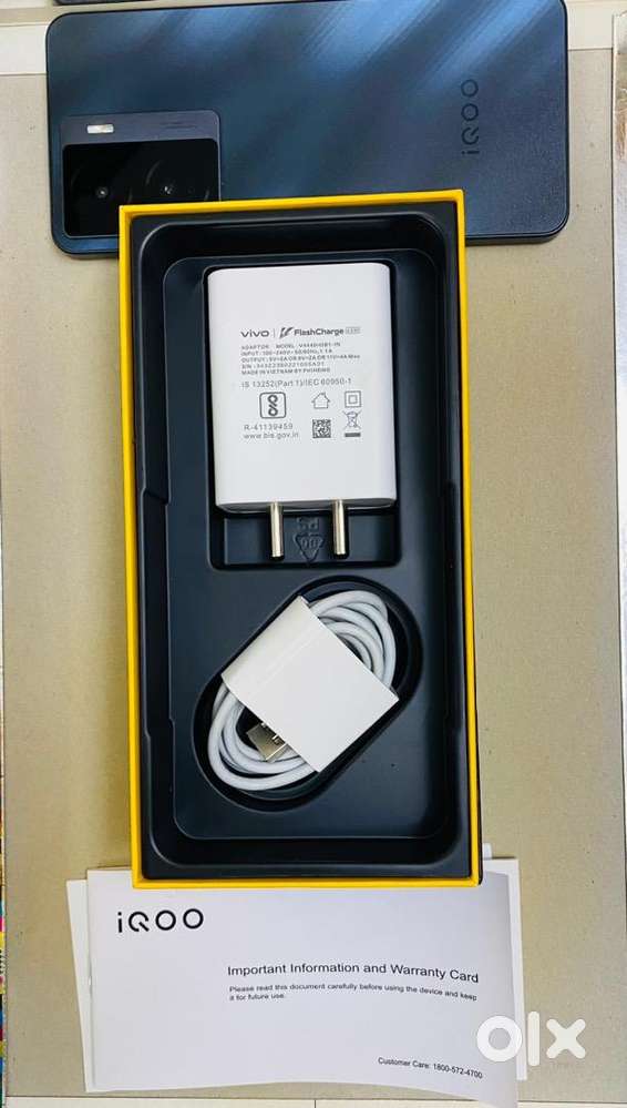 New Vivo IQOO Z7s 8gb128- 2year warrenty-not used with bill