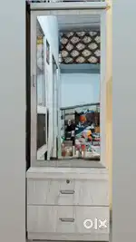 Dressing Table | Like New Condition | Great Deal!