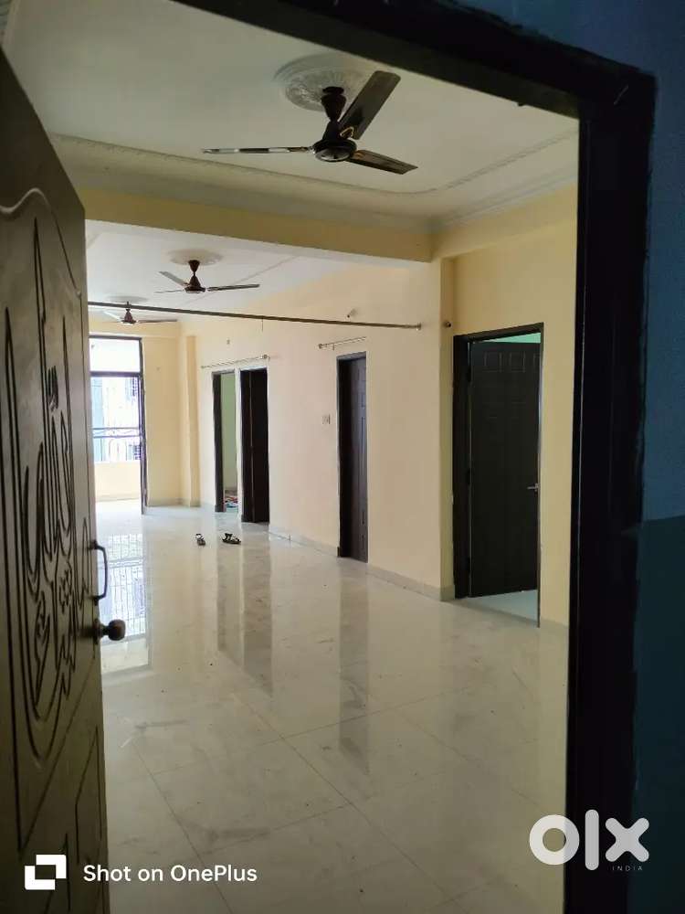 3BHK Modern Apartment for Rent – Peaceful & Secure Area