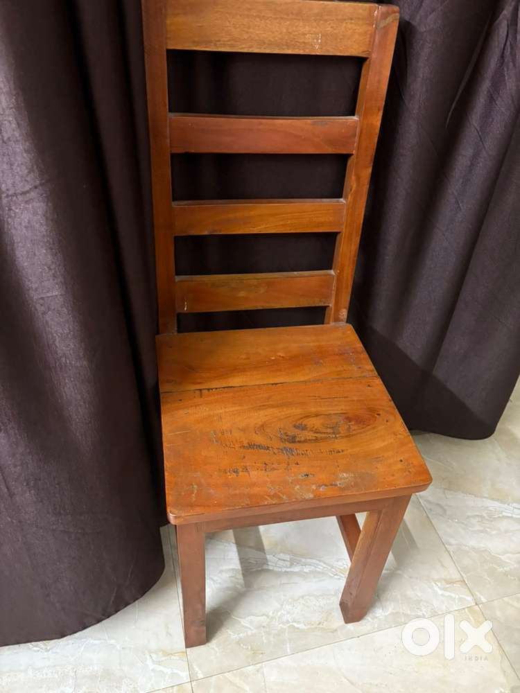 “Solid Wooden Chair – Strong & Stylish Design”