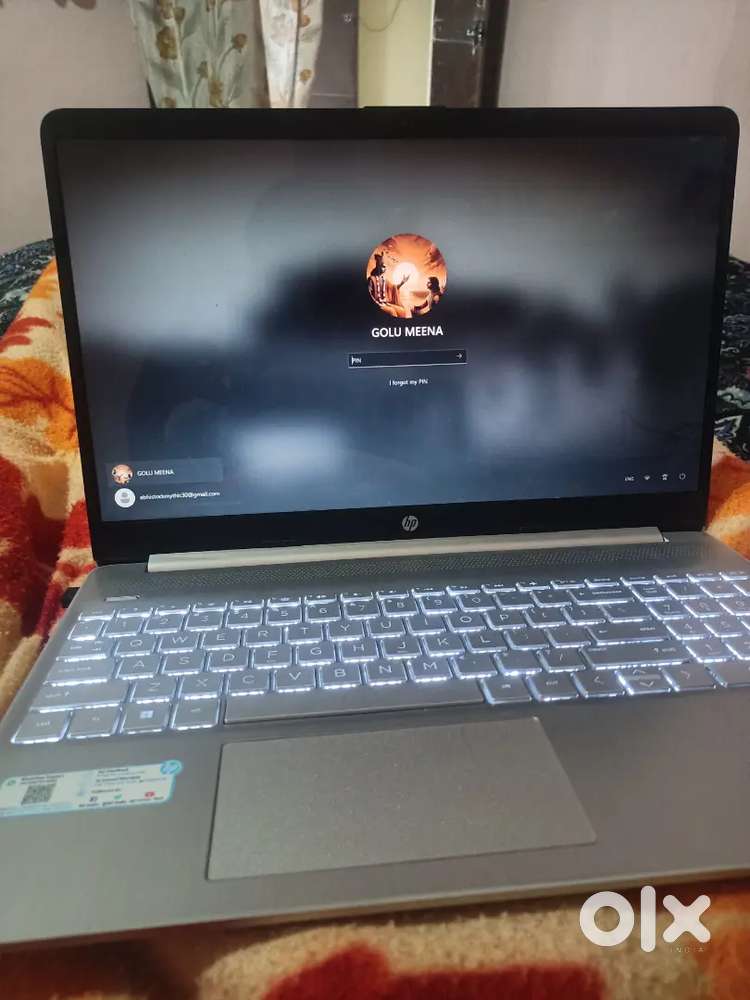 HP AMD RIZEN 5500 SERIES (16/512 SSD )